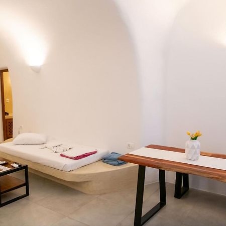 Luxe Efis Home Sea View 4 Villas & 4 Prive Jacuzzi Imerovigli (Santorini) Exterior foto