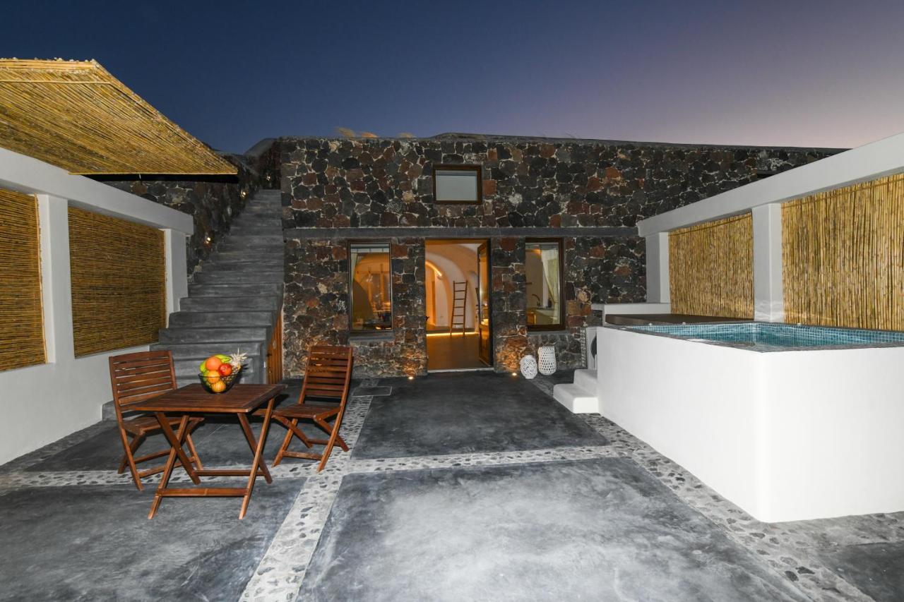 Luxe Efis Home Sea View 4 Villas & 4 Prive Jacuzzi Imerovigli (Santorini) Exterior foto
