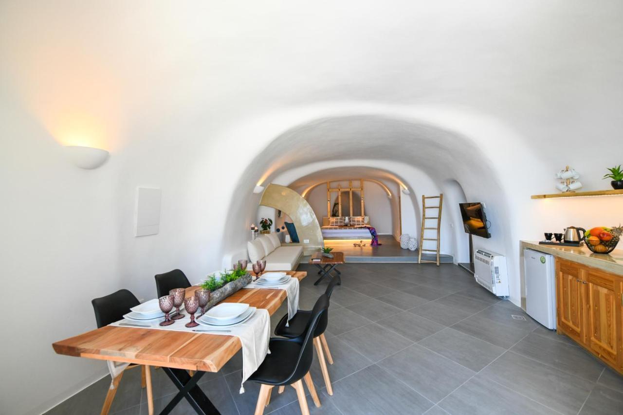 Luxe Efis Home Sea View 4 Villas & 4 Prive Jacuzzi Imerovigli (Santorini) Exterior foto
