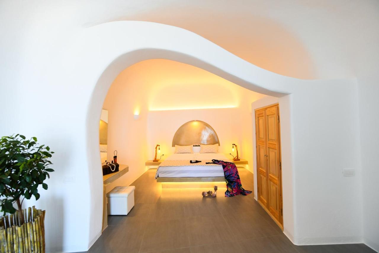 Luxe Efis Home Sea View 4 Villas & 4 Prive Jacuzzi Imerovigli (Santorini) Exterior foto