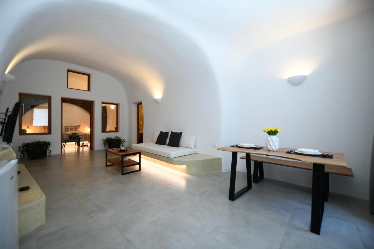 Luxe Efis Home Sea View 4 Villas & 4 Prive Jacuzzi Imerovigli (Santorini) Exterior foto