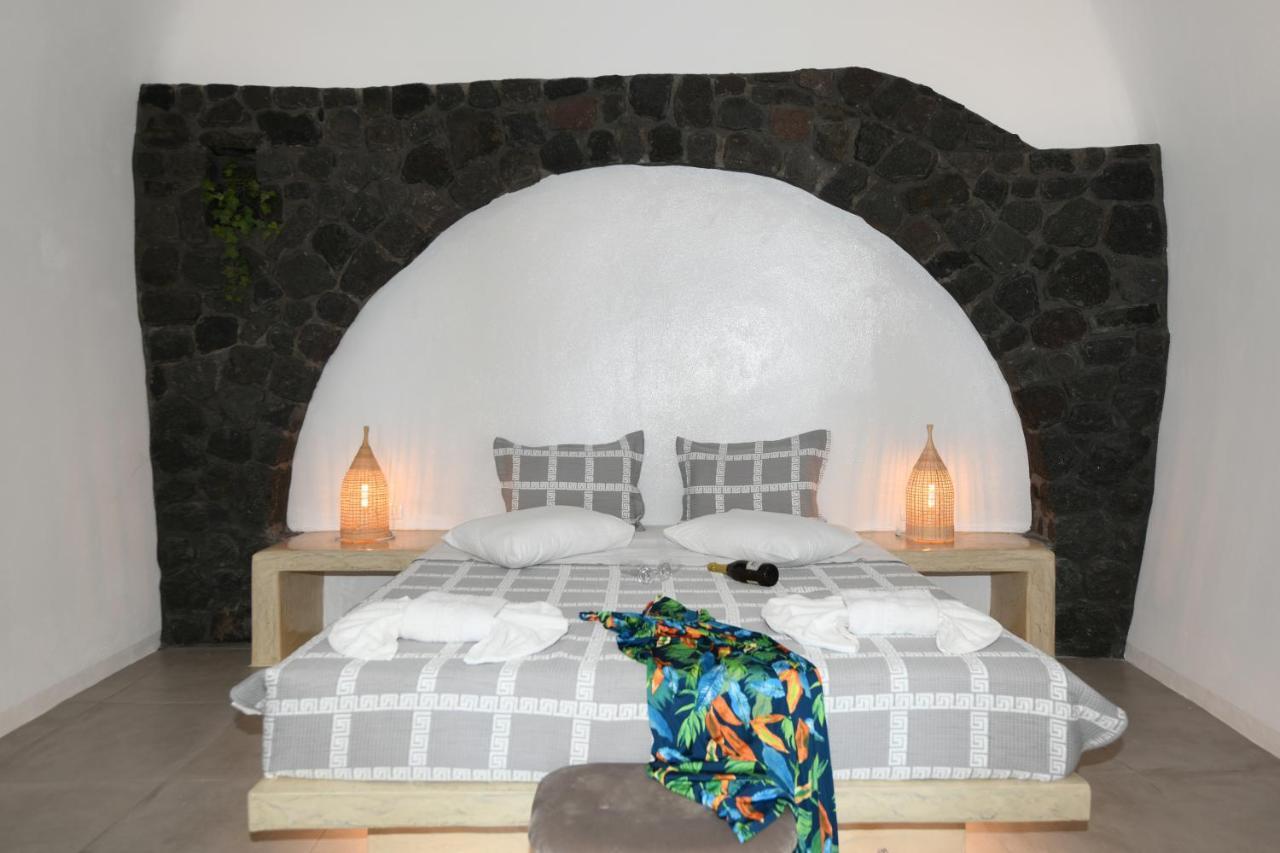 Luxe Efis Home Sea View 4 Villas & 4 Prive Jacuzzi Imerovigli (Santorini) Exterior foto