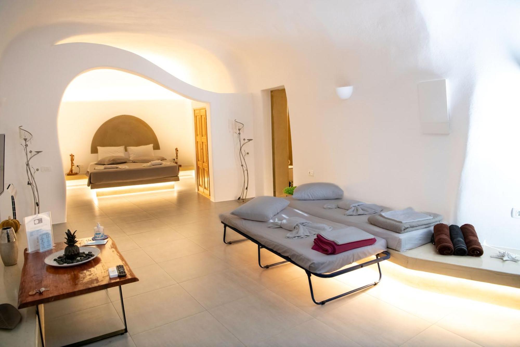 Luxe Efis Home Sea View 4 Villas & 4 Prive Jacuzzi Imerovigli (Santorini) Exterior foto